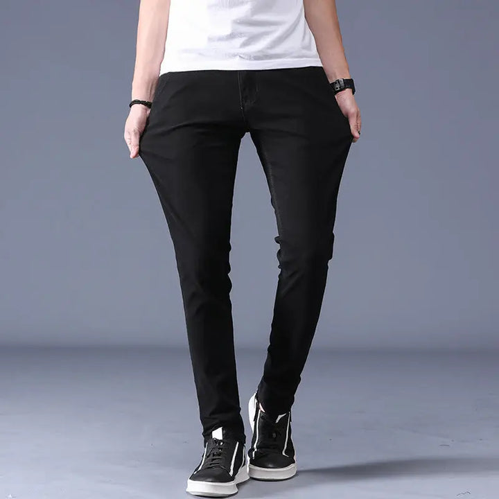 Men’s black slim fit casual chinos – versatile modern pants with side pockets