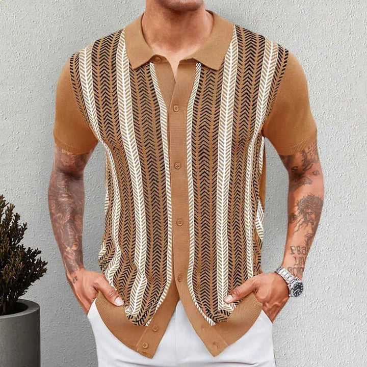 Men’s brown short sleeve button-up shirt with retro chevron pattern – vintage knit summer polo