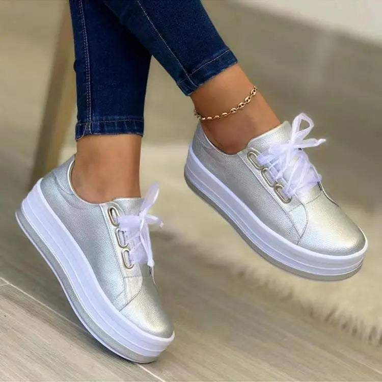 Versatile All-Day Stylish Sneakers EvolvMode