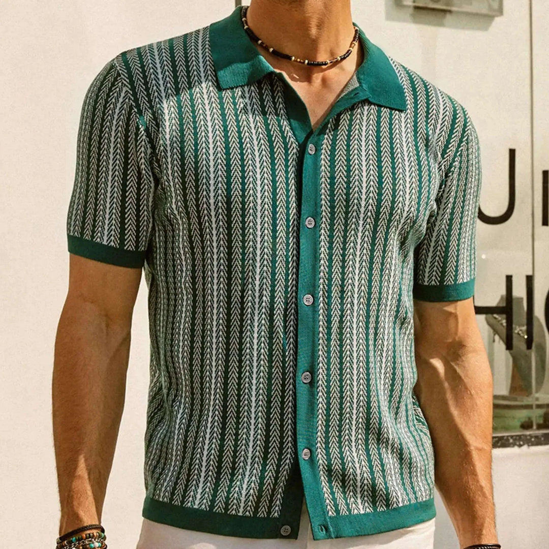 Green and black geometric print men's summer shirt with short sleeves