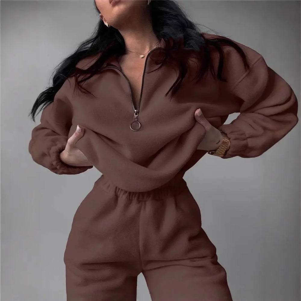 FlexFit Two-Piece Tracksuit EvolvMode