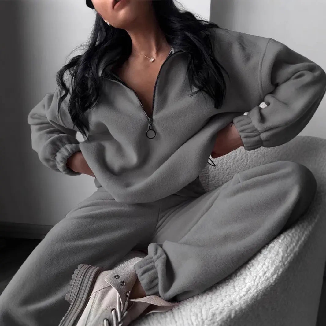 FlexFit Two-Piece Tracksuit EvolvMode