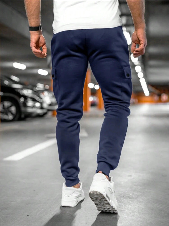 Men’s slim fit navy blue jogger pants – trendy and functional men’s streetwear cargo pants.