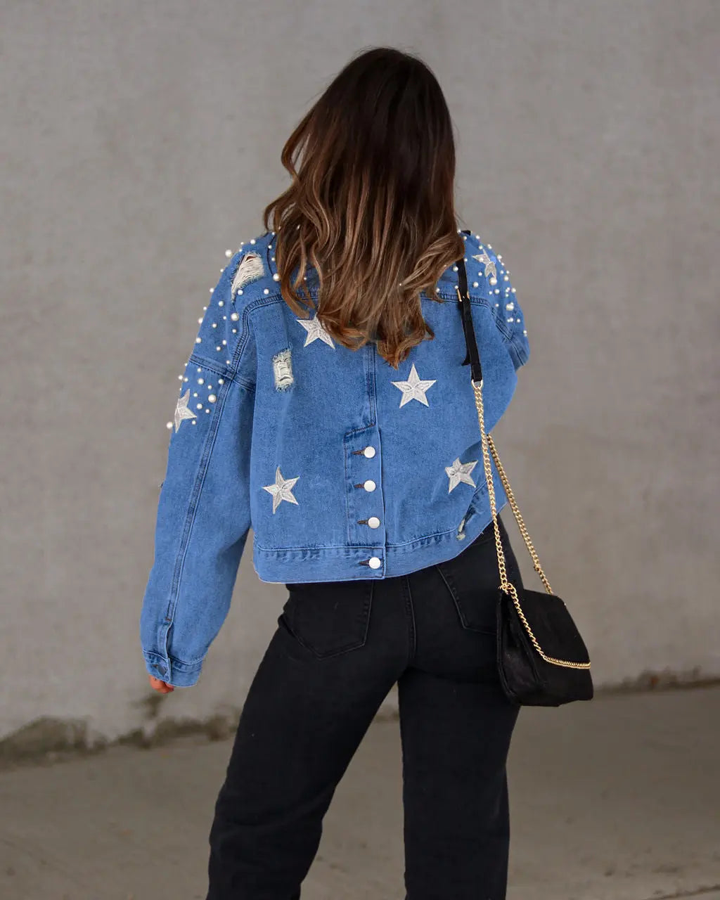Vintage-Inspired Denim Jacket EvolvMode