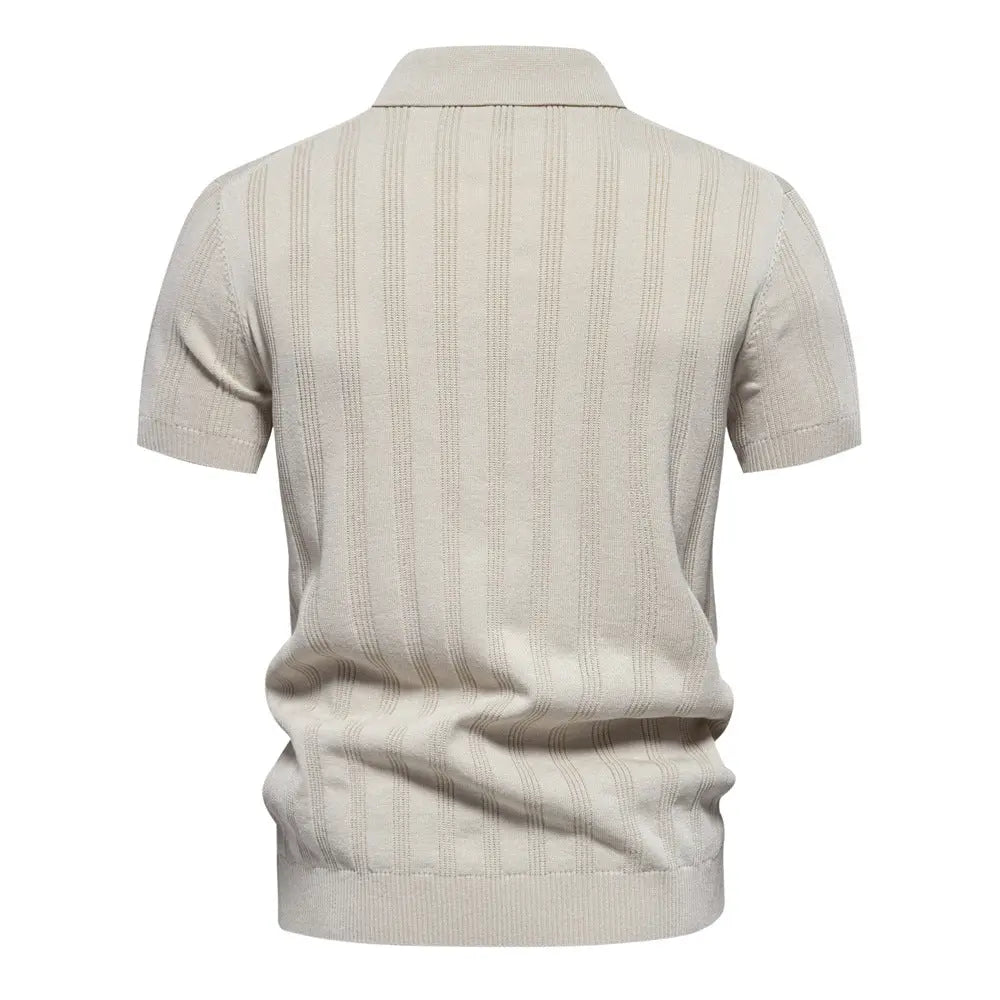 Men’s casual beige knit polo shirt with vertical ribbed detailing – classic summer outfit