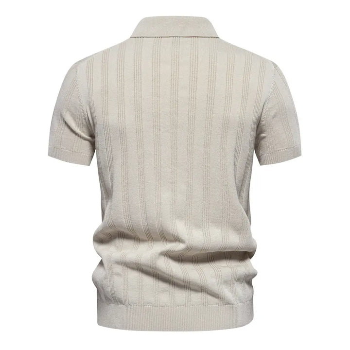 Men’s casual beige knit polo shirt with vertical ribbed detailing – classic summer outfit