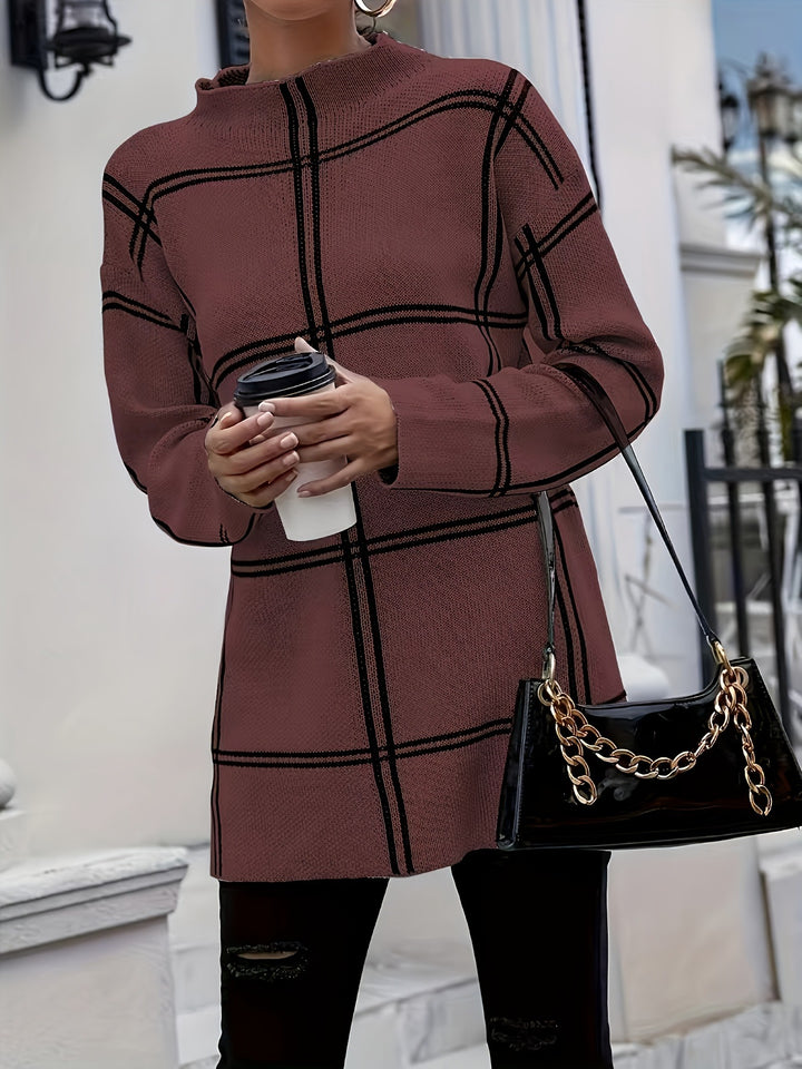 Trendy oversized brown and black grid print sweater tunic for women – perfect street style knitwear for cool weather.