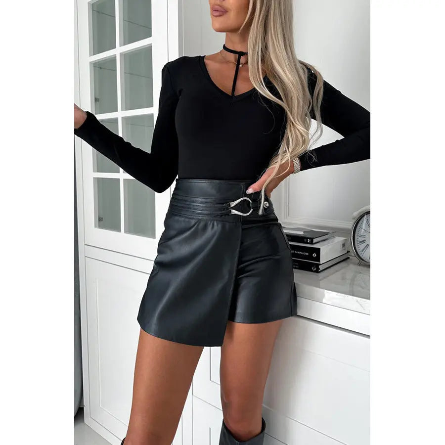 Stylish Leather Skirt EvolvMode