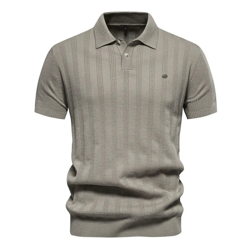 Men’s casual gray knit polo shirt with vertical ribbed detailing – classic summer outfit
