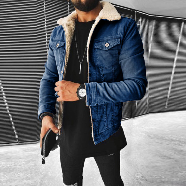 Stylish men’s sherpa-lined denim jacket with warm fleece collar – button-up winter outerwear for casual streetwear looks, in dark blue